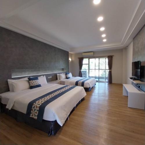 椰林四人房(205)